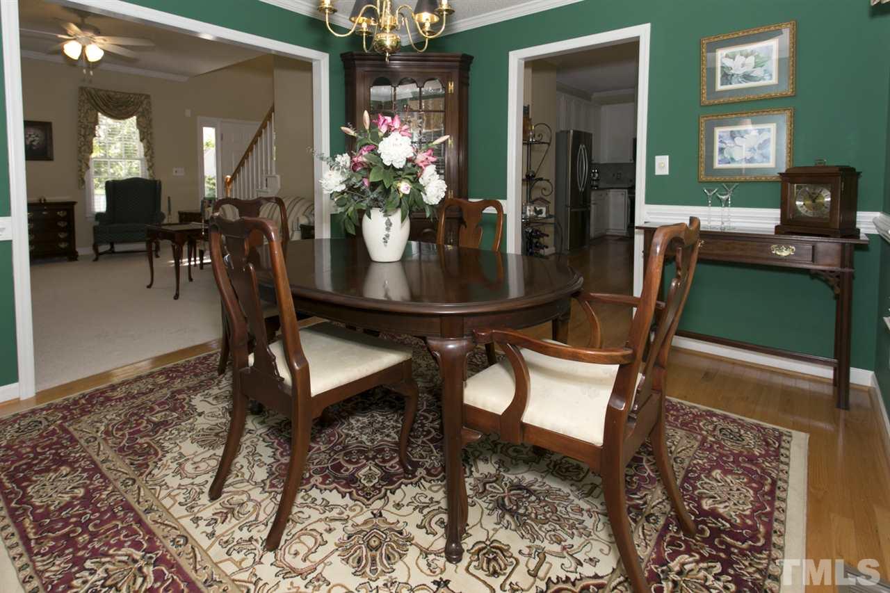 2013 Shadow Creek Drive Raleigh, NC 27604 - Photo 9 of 30 Gallery Image 9