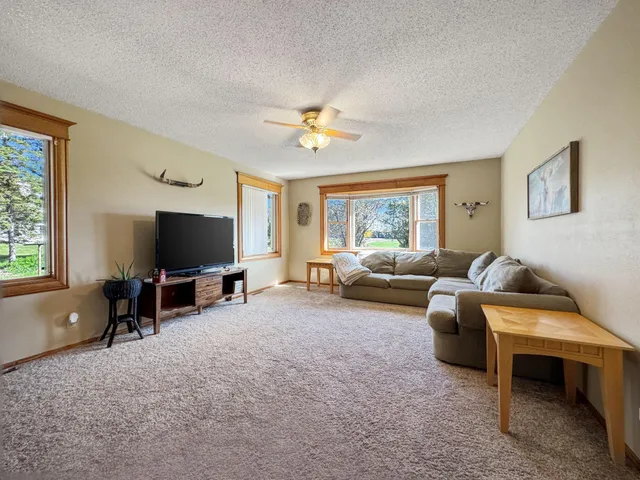 $699,900 | 1788 397th Avenue Northeast, Stanchfield, MN 55080