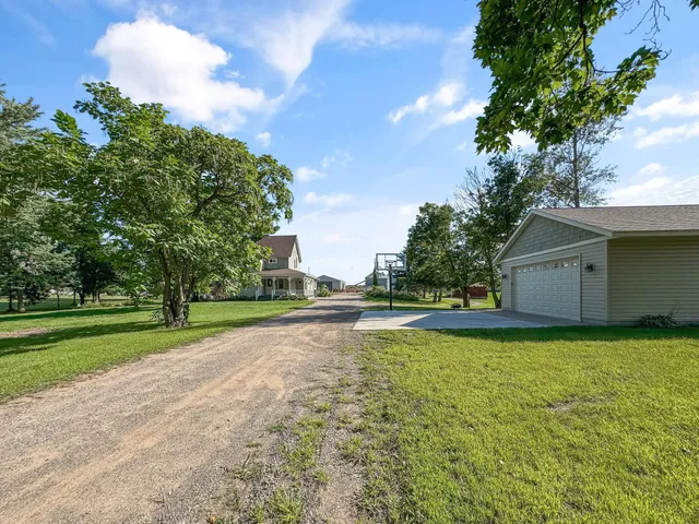 $699,900 | 1788 397th Avenue Northeast, Stanchfield, MN 55080