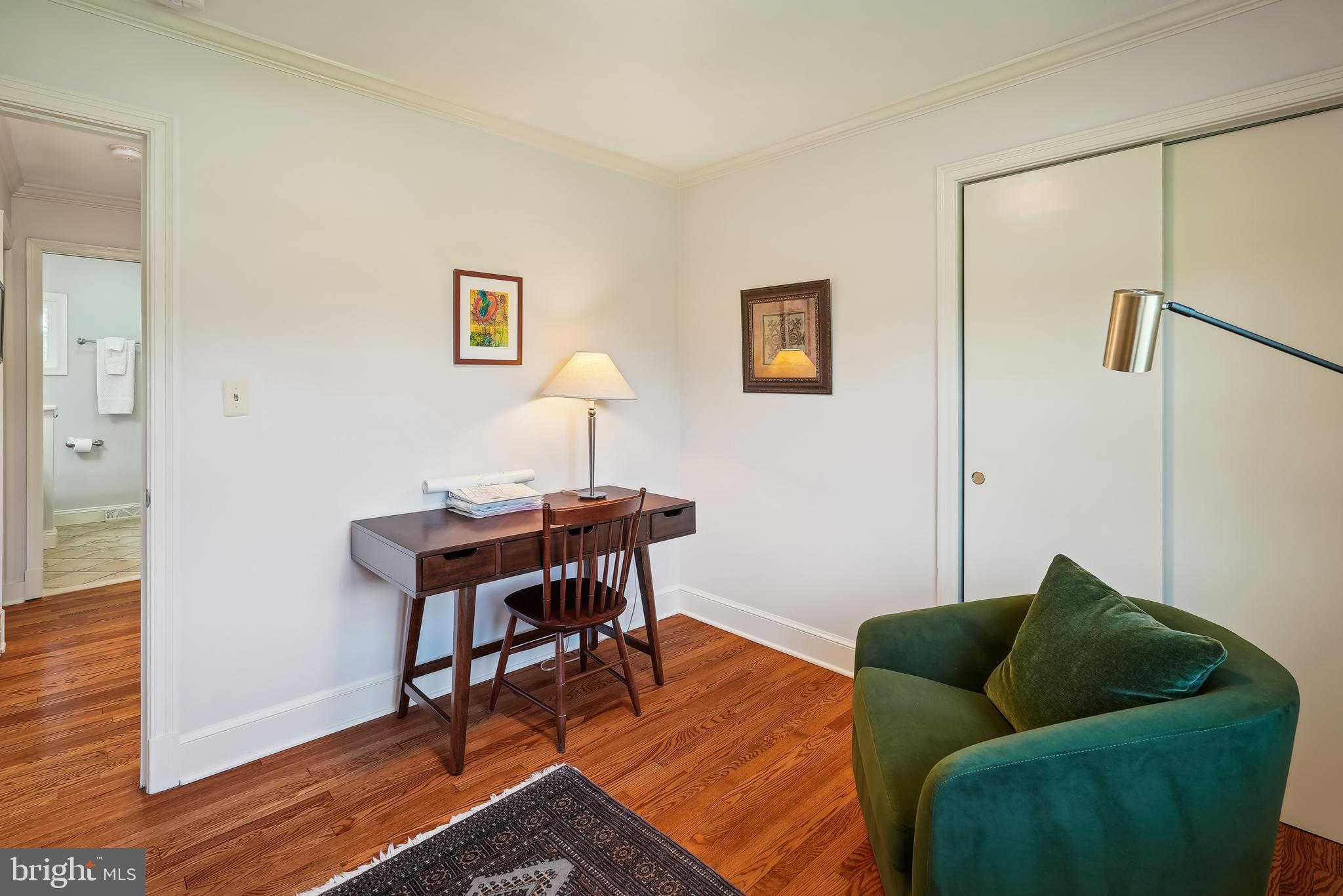 36930 Gaver Mill Road Purcellville, VA 20132 - Photo 23 of 46 New paint and lighting too