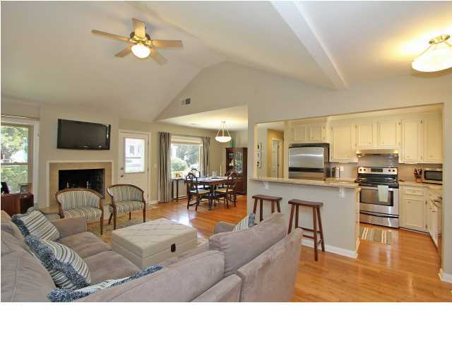 1009 West Oceanview Road Charleston, SC 29412 - Photo 1 of 24 Primary Photo