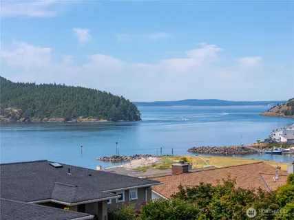 $390,000 | 4916 Dundee Drive, Anacortes, WA 98221
