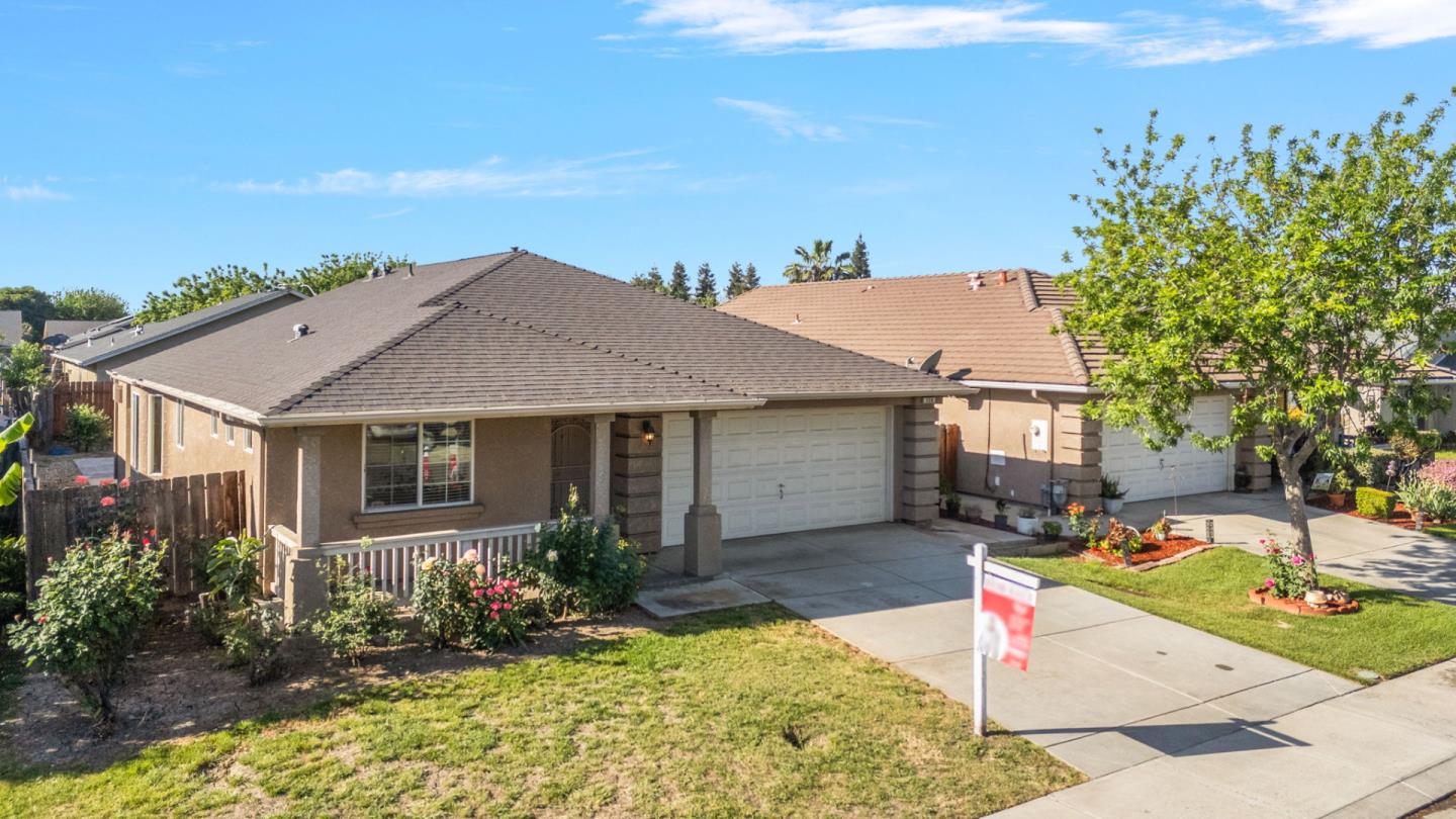 536 Margaret Court Merced, CA 95341 - Photo 1 of 31