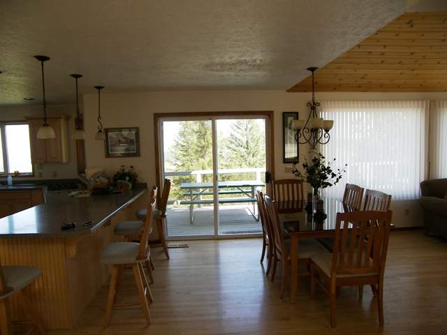 5509 South Corkery Road Spokane, WA 99223 - Photo 4 of 9 Gallery Image 4