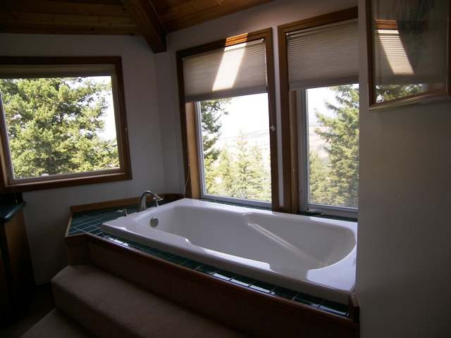 5509 South Corkery Road Spokane, WA 99223 - Photo 8 of 9 Gallery Image 8