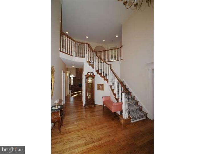 115 Mountainview Road Mount Laurel, NJ 08054 - Photo 3 of 25 Foyer