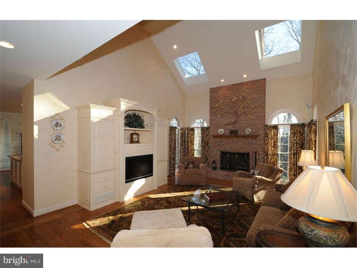 115 Mountainview Road Mount Laurel, NJ 08054 - Photo 9 of 25 Family Room
