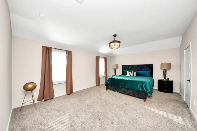 $2,250 | 202 Serena Pk Lane, Rosharon, TX 77583