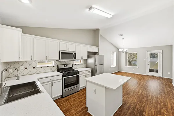 $374,900 | 1513 Big Bend Drive, Cedar Park, TX 78613