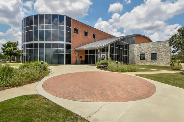 $374,900 | 1513 Big Bend Drive, Cedar Park, TX 78613