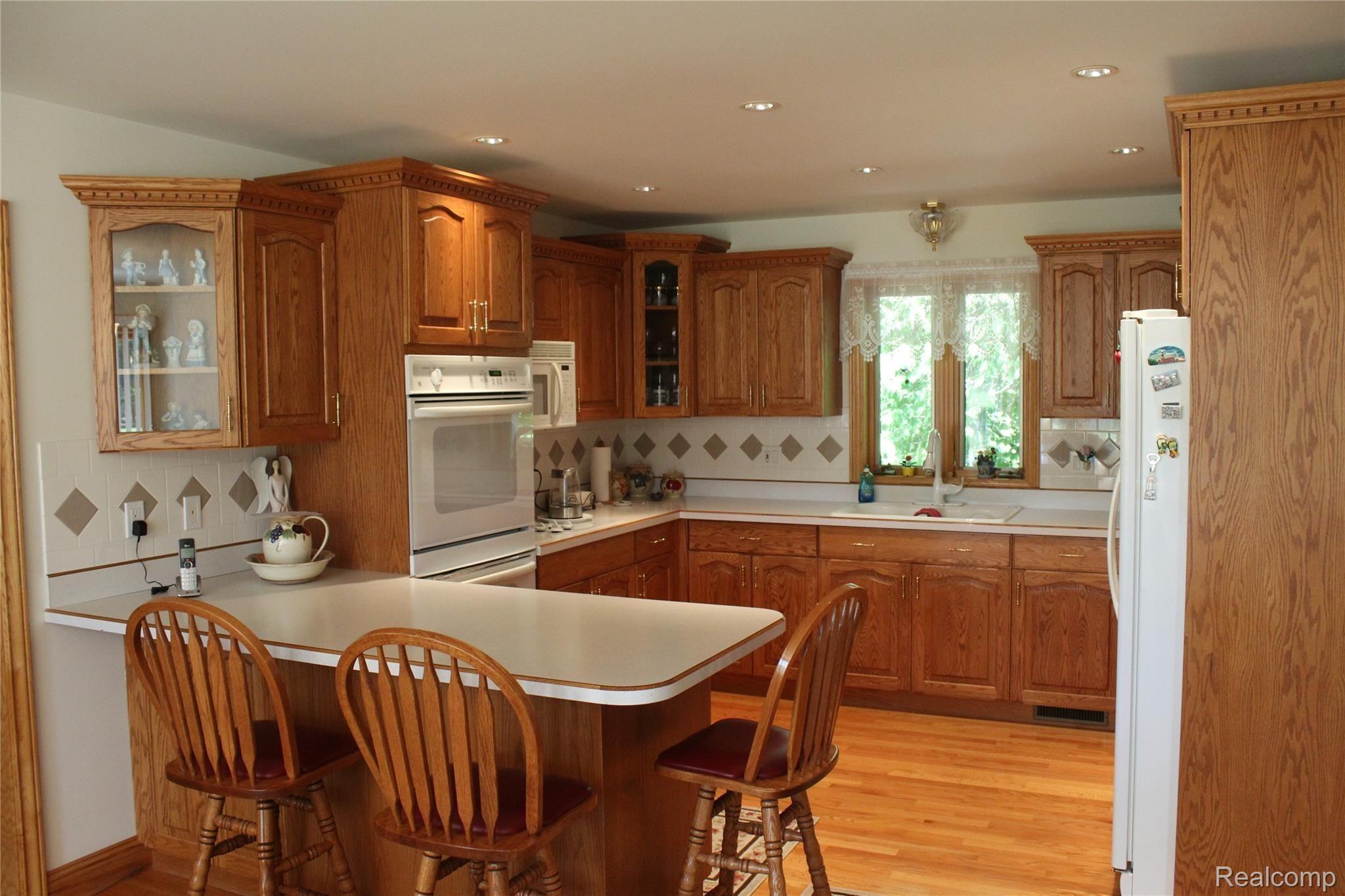 1165 East Heil Road Gladwin, MI 48624 - Photo 39 of 73 Main Kitchen 2.JPG