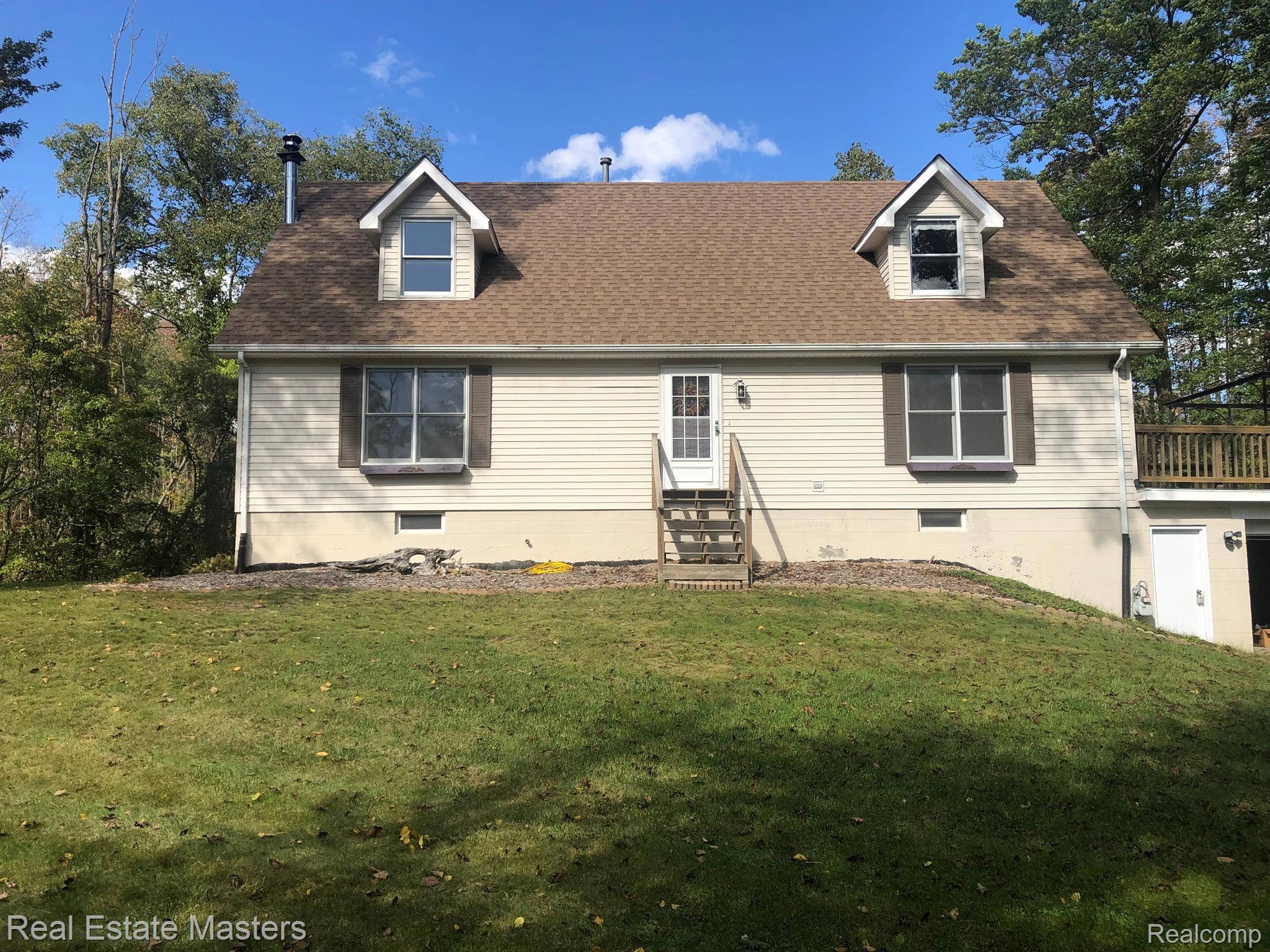 6380 Bryce Road North Street, MI 48049 - Photo 2 of 43 Gallery Image 2