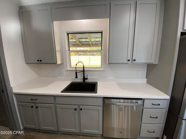 $1,900 | 3913 Verona Circle, Panama City, FL 32405