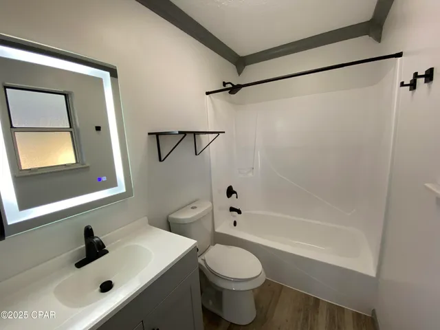 $1,900 | 3913 Verona Circle, Panama City, FL 32405