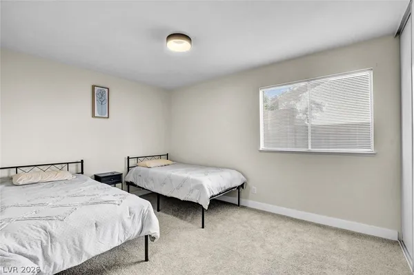 $2,000 | 6009 West Carpenteria Way, Las Vegas, NV 89108