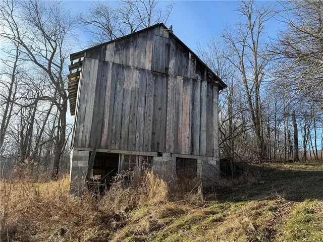 $250,000 | 1270 Roaring Run Road, Boswell, PA 15531