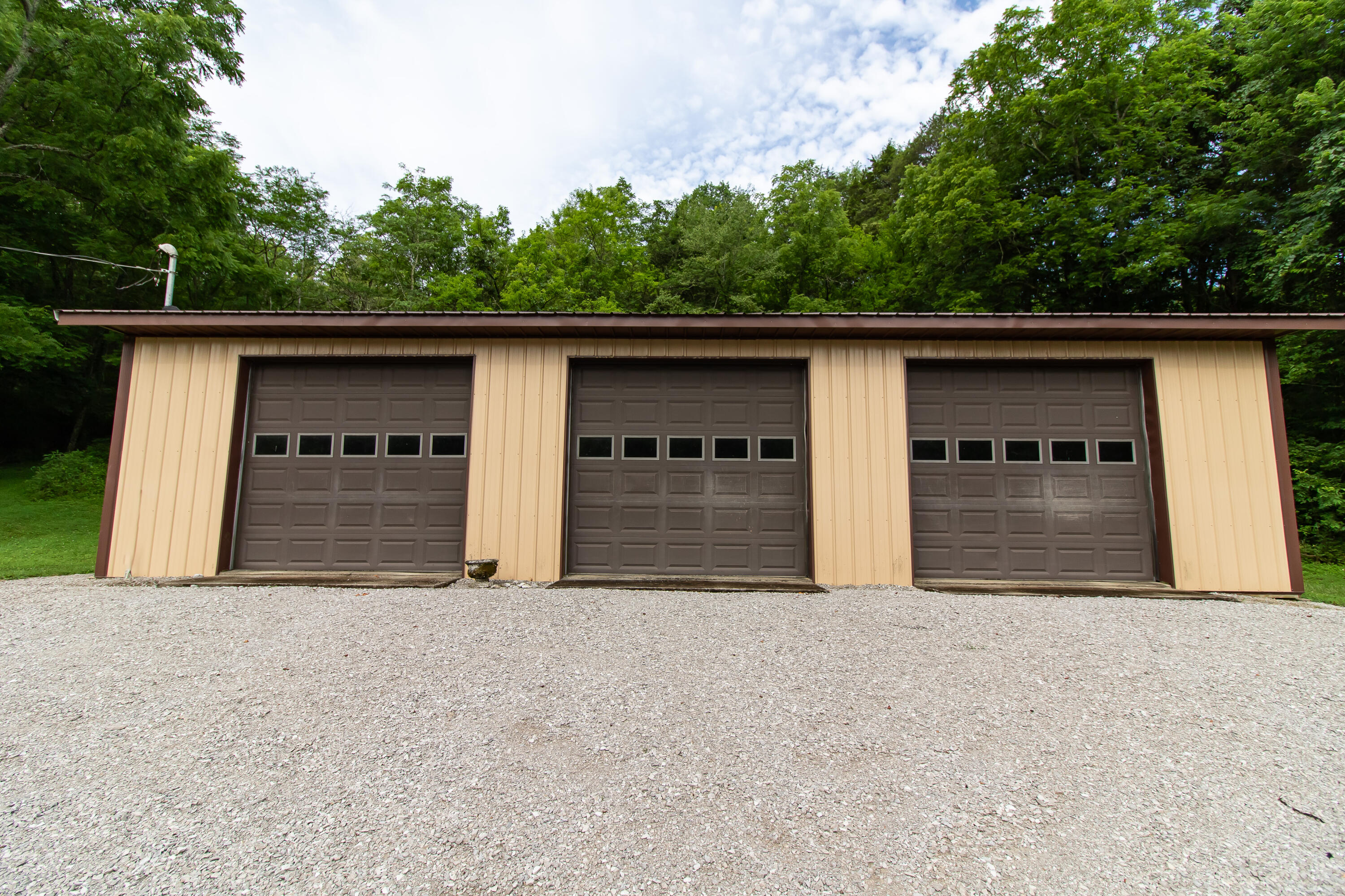2846 Cedar Road Stamping Ground, KY 40379 - Photo 85 of 149 FZ1A4025