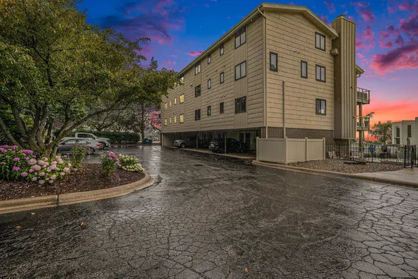 $899,000 | 1 Marine Drive, Unit 1&3, Michigan City, IN 46360