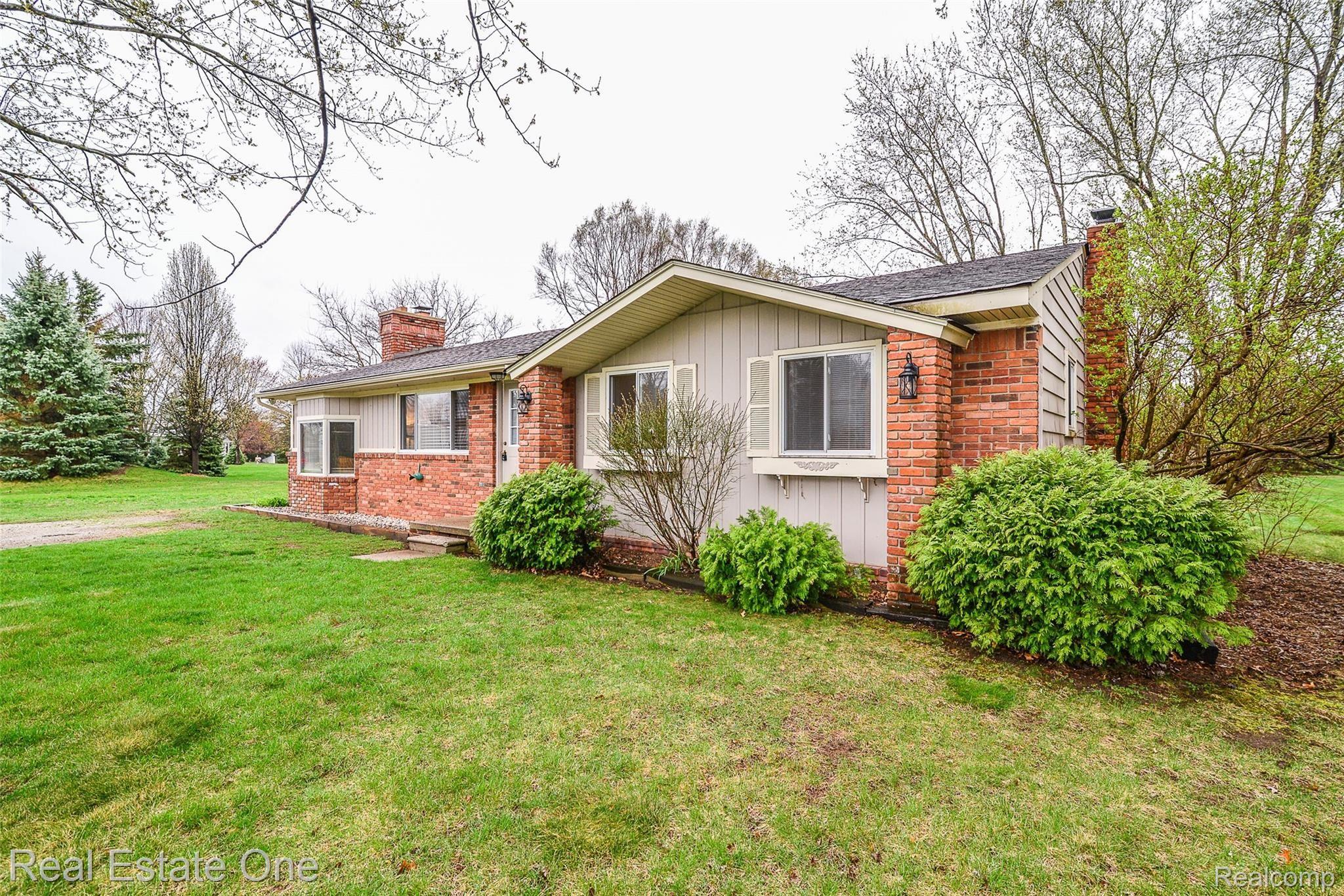Adorable Solid Ranch on 3/4 of an Acre