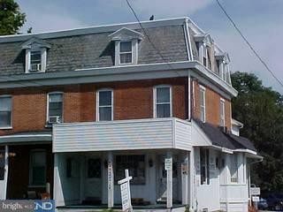 11 Knowlton Road Aston, PA 19014 - Photo 2 of 5