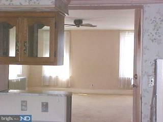11 Knowlton Road Aston, PA 19014 - Photo 4 of 5