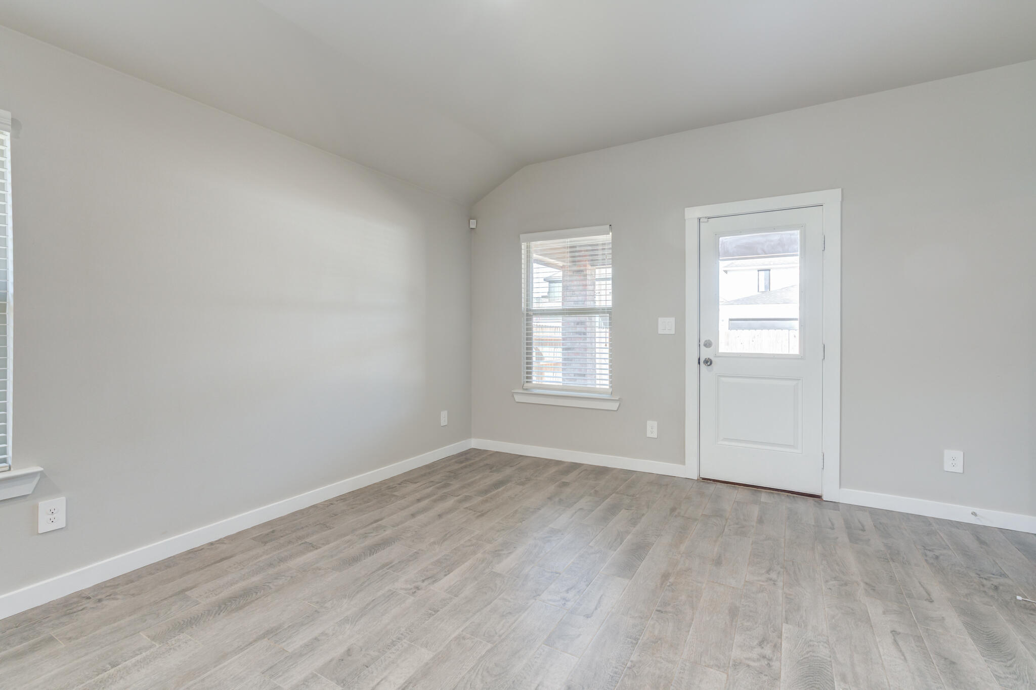 4710 126th Street Lubbock, TX 79424 - Photo 12 of 28 DSC02800_1_2_3_4