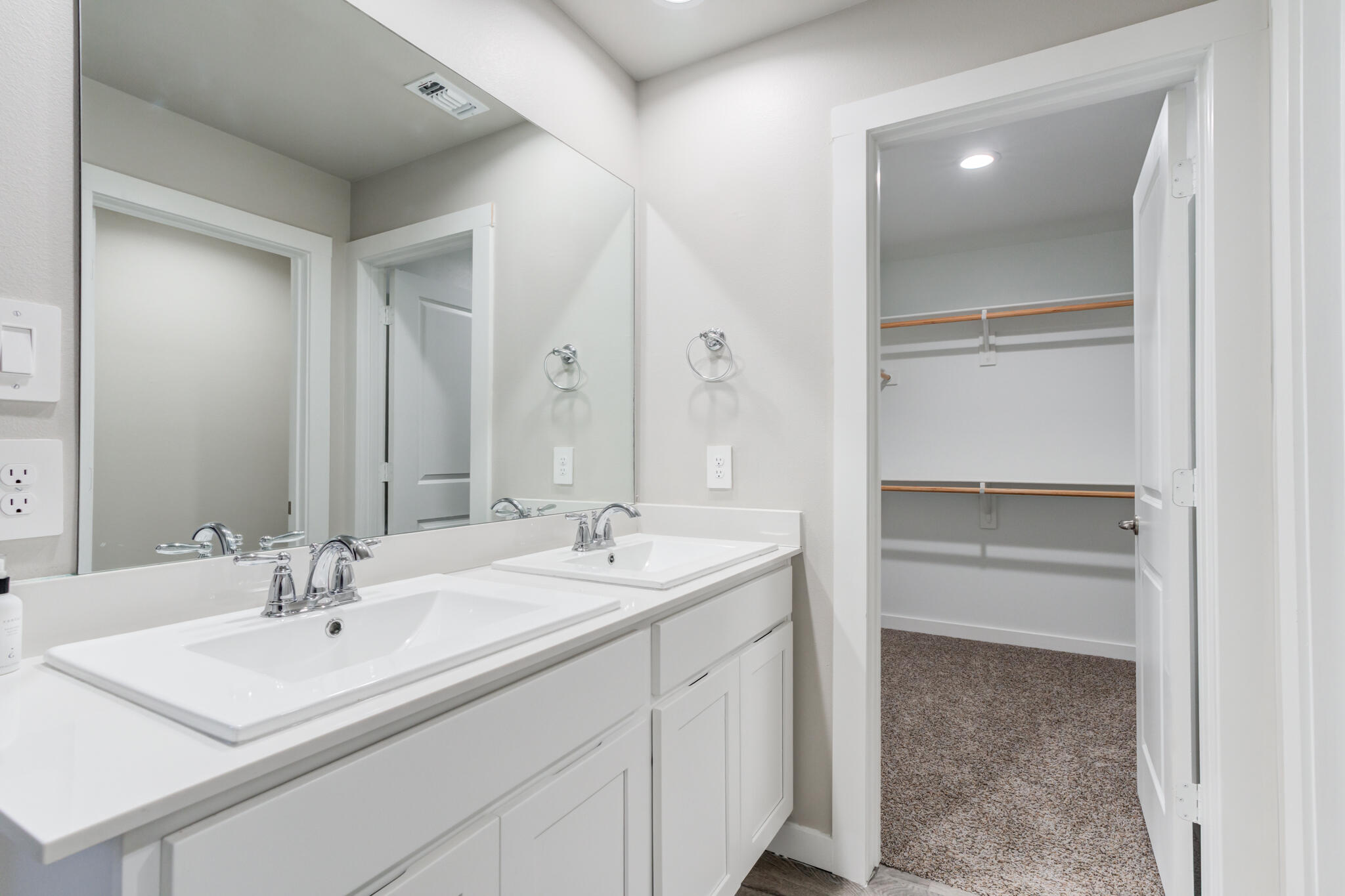 4710 126th Street Lubbock, TX 79424 - Photo 20 of 32 DSC02825_6_7_8_9