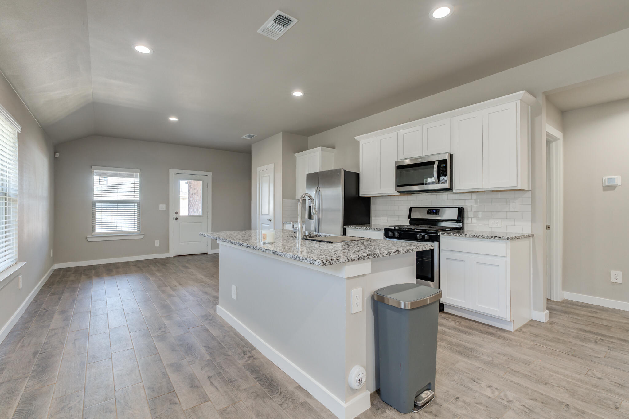 4710 126th Street Lubbock, TX 79424 - Photo 6 of 28 DSC02785_6_7_8_9 - Copy