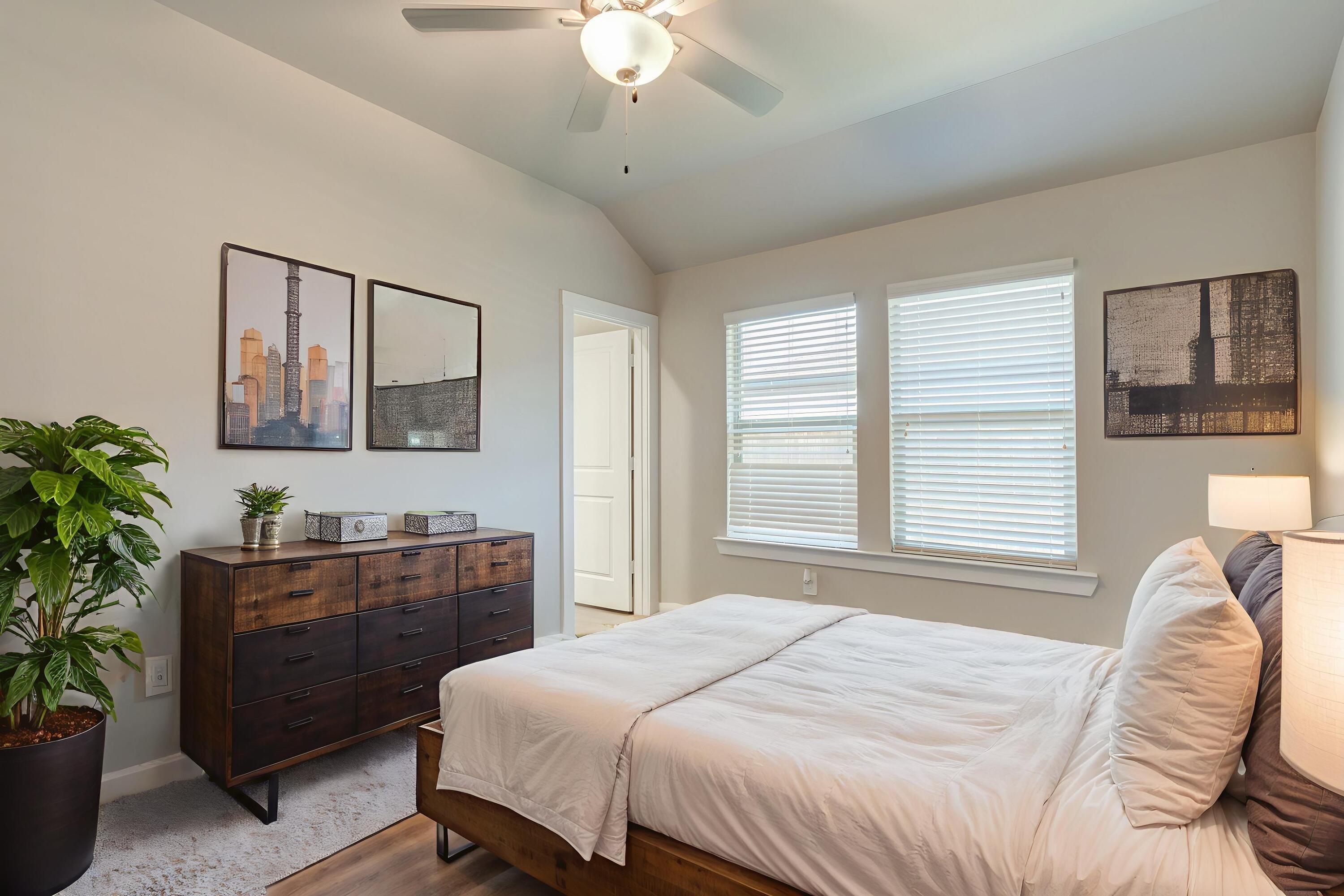 4710 126th Street Lubbock, TX 79424 - Photo 6 of 32 DSC02845_6_7_8_9 - Bedroom - Industrial