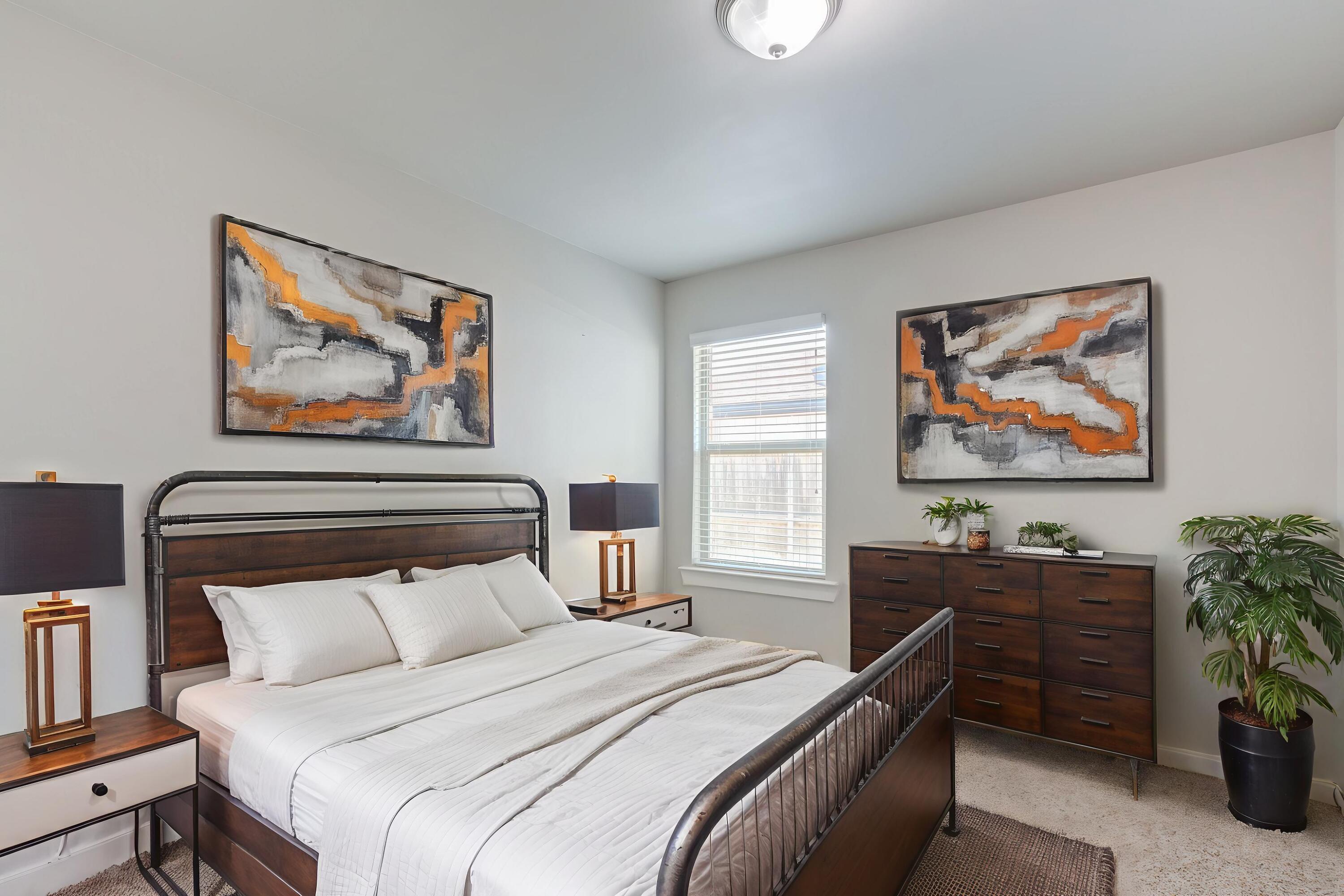 4710 126th Street Lubbock, TX 79424 - Photo 7 of 32 DSC02870_1_2_3_4 - Bedroom - Industrial