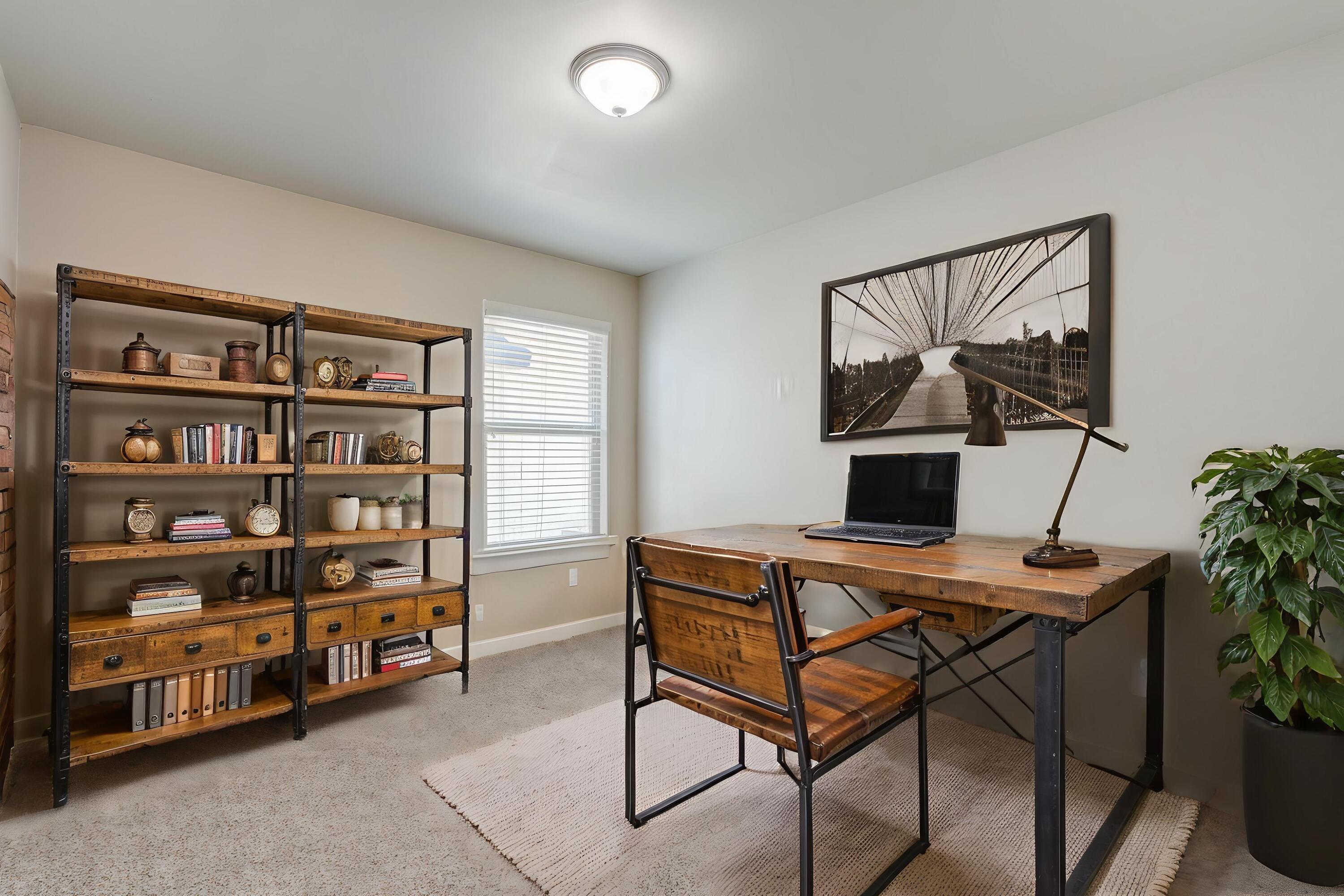 4710 126th Street Lubbock, TX 79424 - Photo 8 of 32 DSC02850_1_2_3_4 - Home Office - Industr