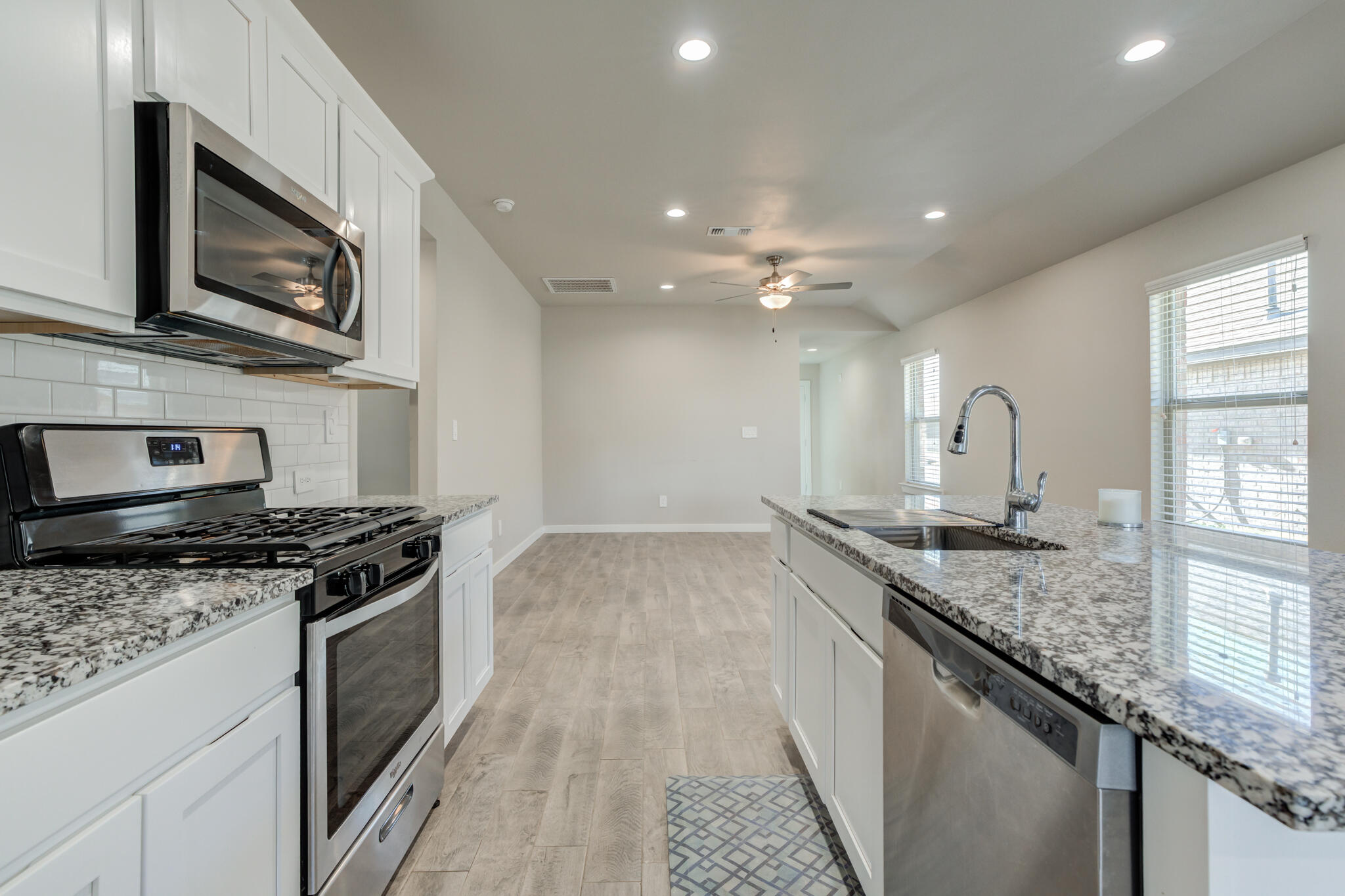 4710 126th Street Lubbock, TX 79424 - Photo 8 of 28 DSC02815_6_7_8_9