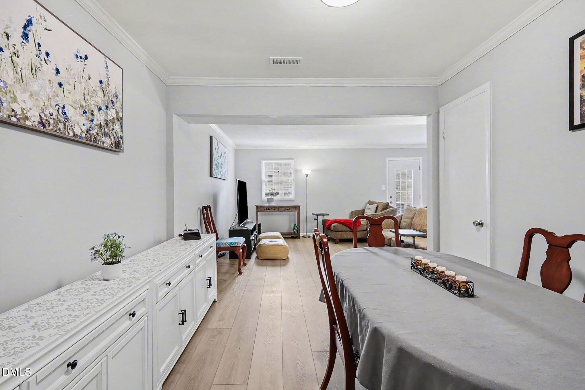 6407 New Market Way Raleigh, NC 27615 - Photo 12 of 34 011_file_9928