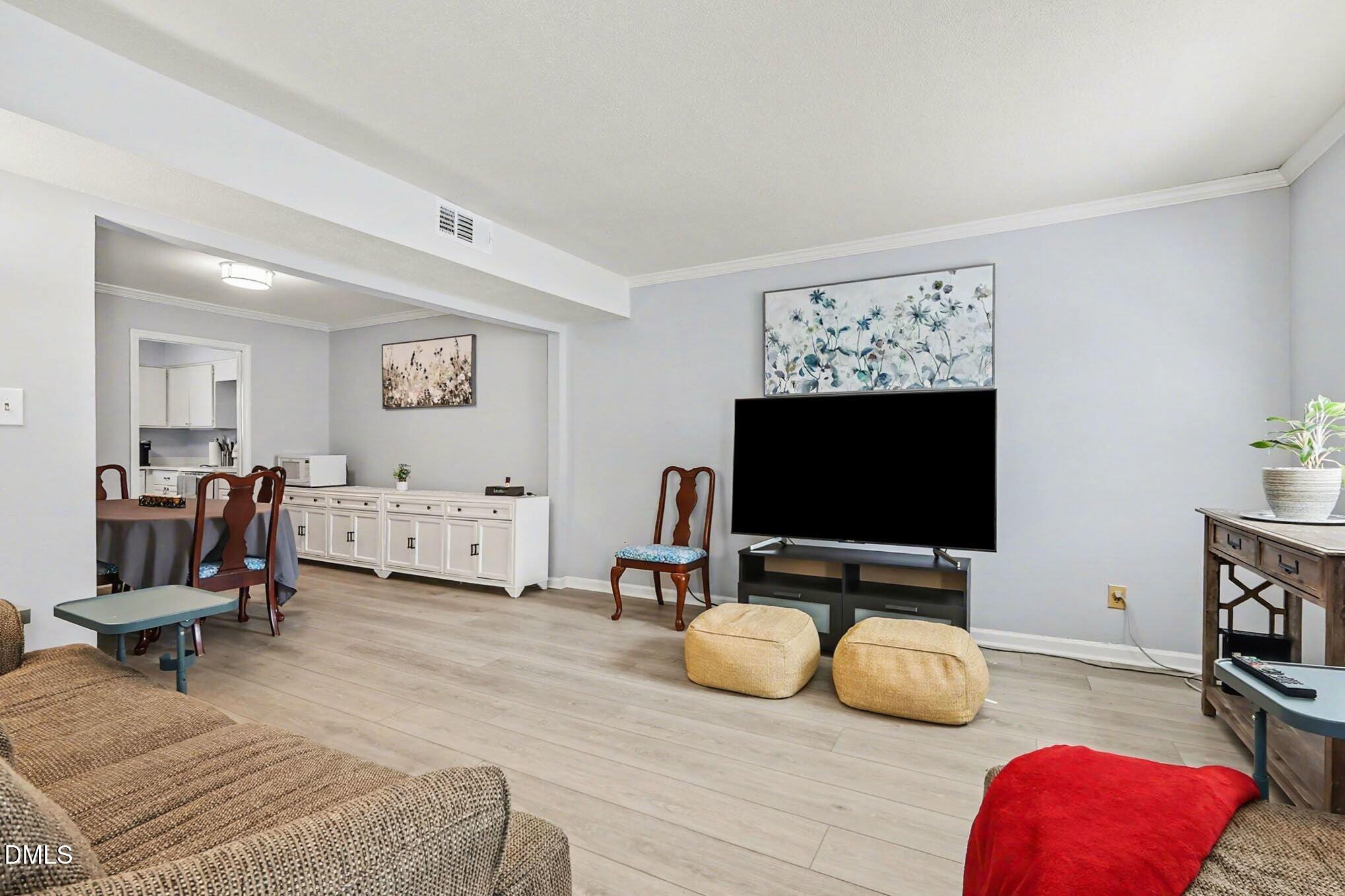 6407 New Market Way Raleigh, NC 27615 - Photo 7 of 34 013_file_1256