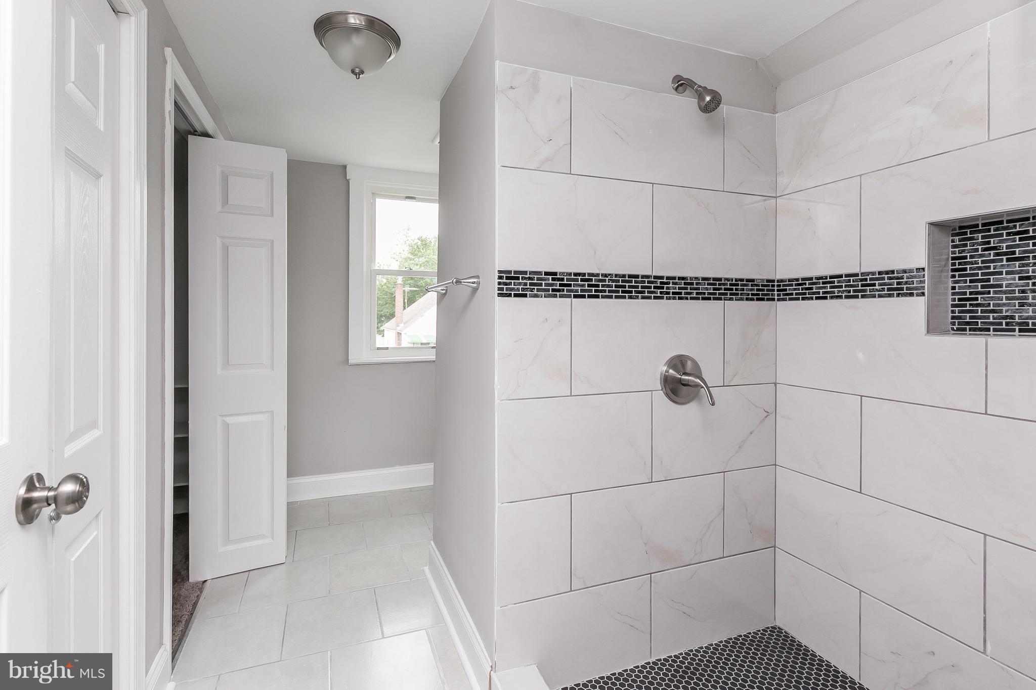 2613 Wentworth Road Baltimore, MD 21234 - Photo 18 of 27 Bath (Master)