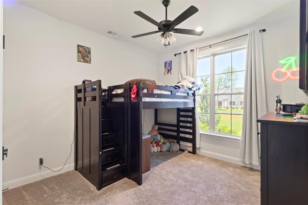 904 Taylor Branch Springtown, TX 76082 - Photo 18 of 37