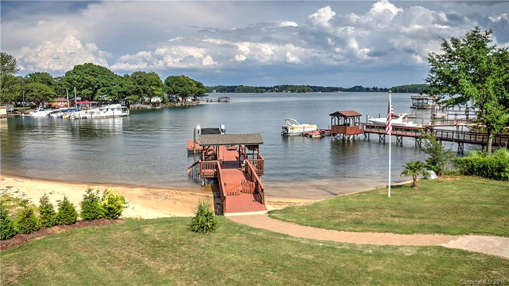 8314 Ranger Island Marina Road Denver, NC 28037 - Photo 4 of 24 Gallery Image 4