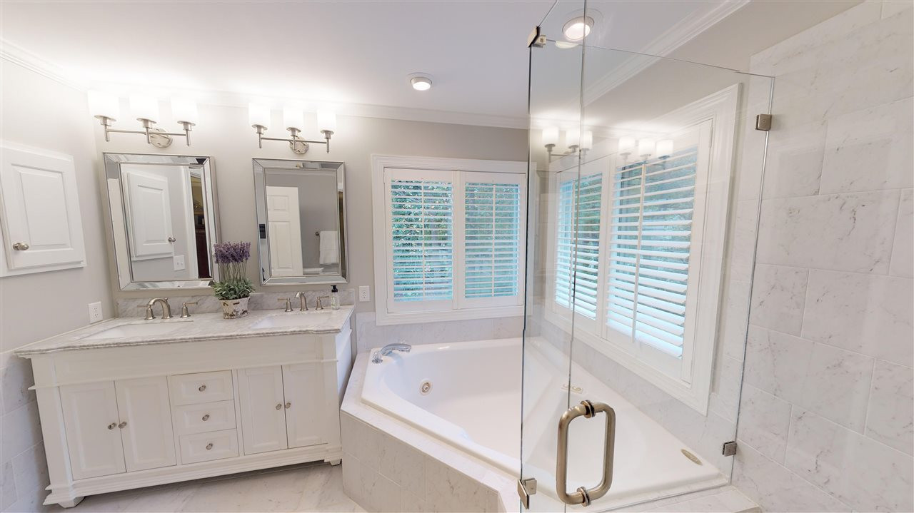 5109 Talton Circle Raleigh, NC 27612 - Photo 18 of 30 Master Bath/Spa