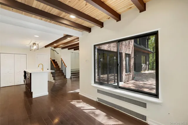 a view of a living room