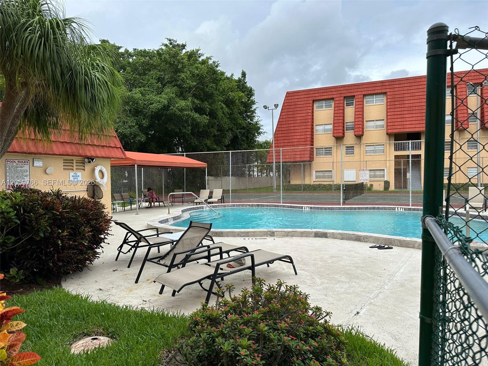 22605 Southwest 66th Avenue, Unit 310 Boca Raton, FL 33428 - Photo 5 of 12