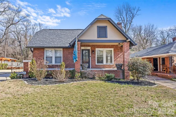 $829,000 | 1937 Wilmore Drive, Charlotte, NC 28203