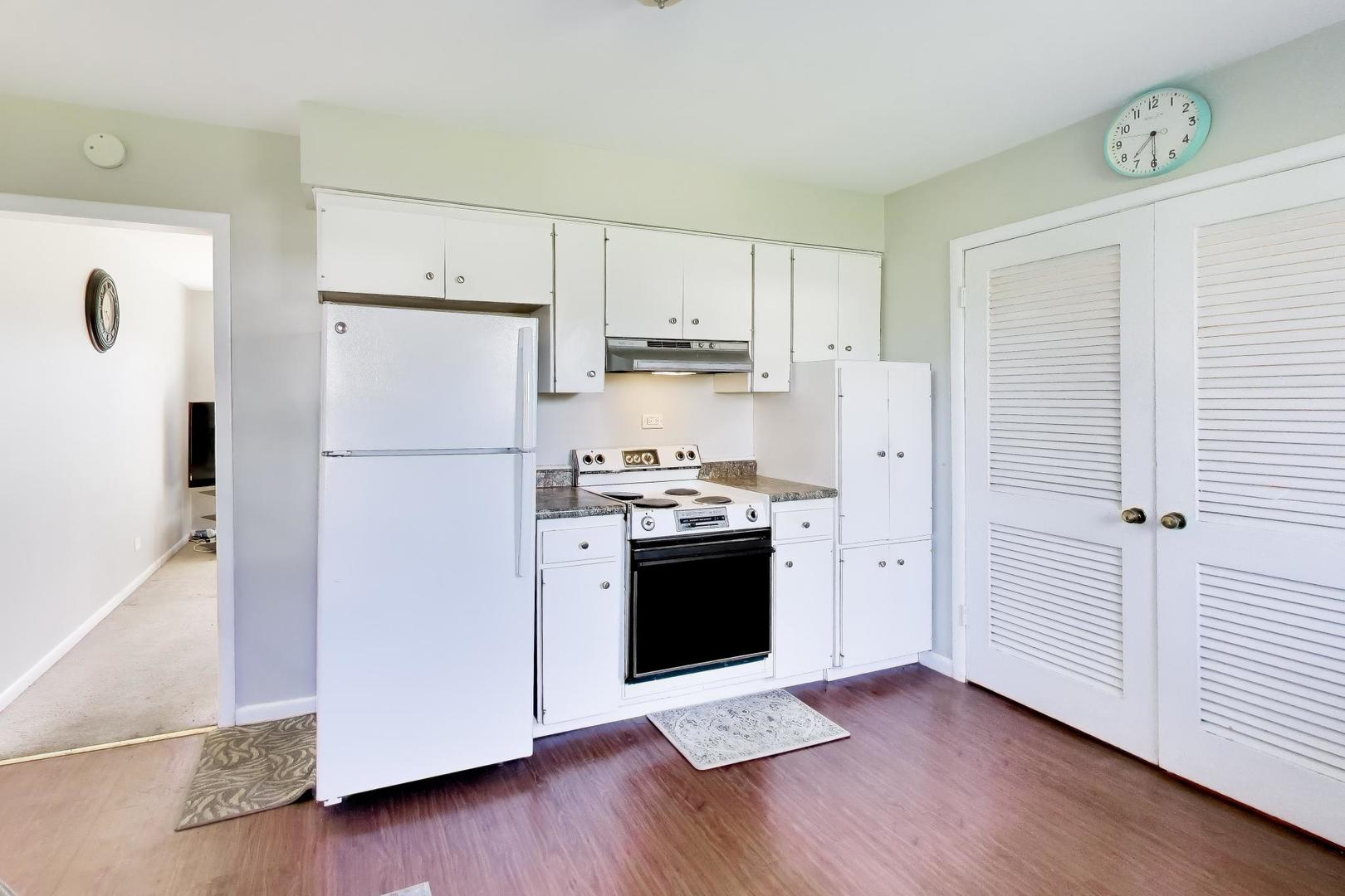 2N135 Bloomingdale Road Glendale Heights, IL 60139 - Photo 8 of 23