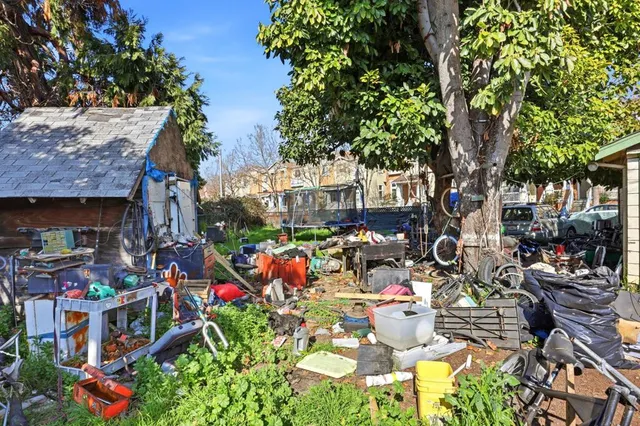 $399,900 | 22575-22575 Amador Street, Hayward, CA 94541