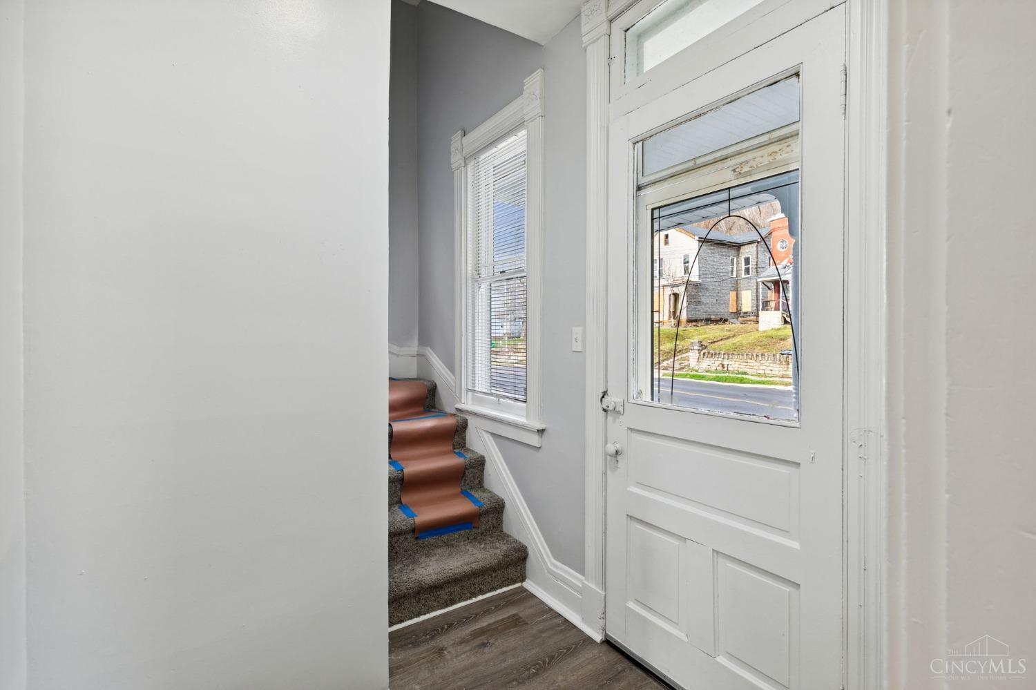 3157 River Road Cincinnati, OH 45204 - Photo 4 of 19 Gallery Image 4