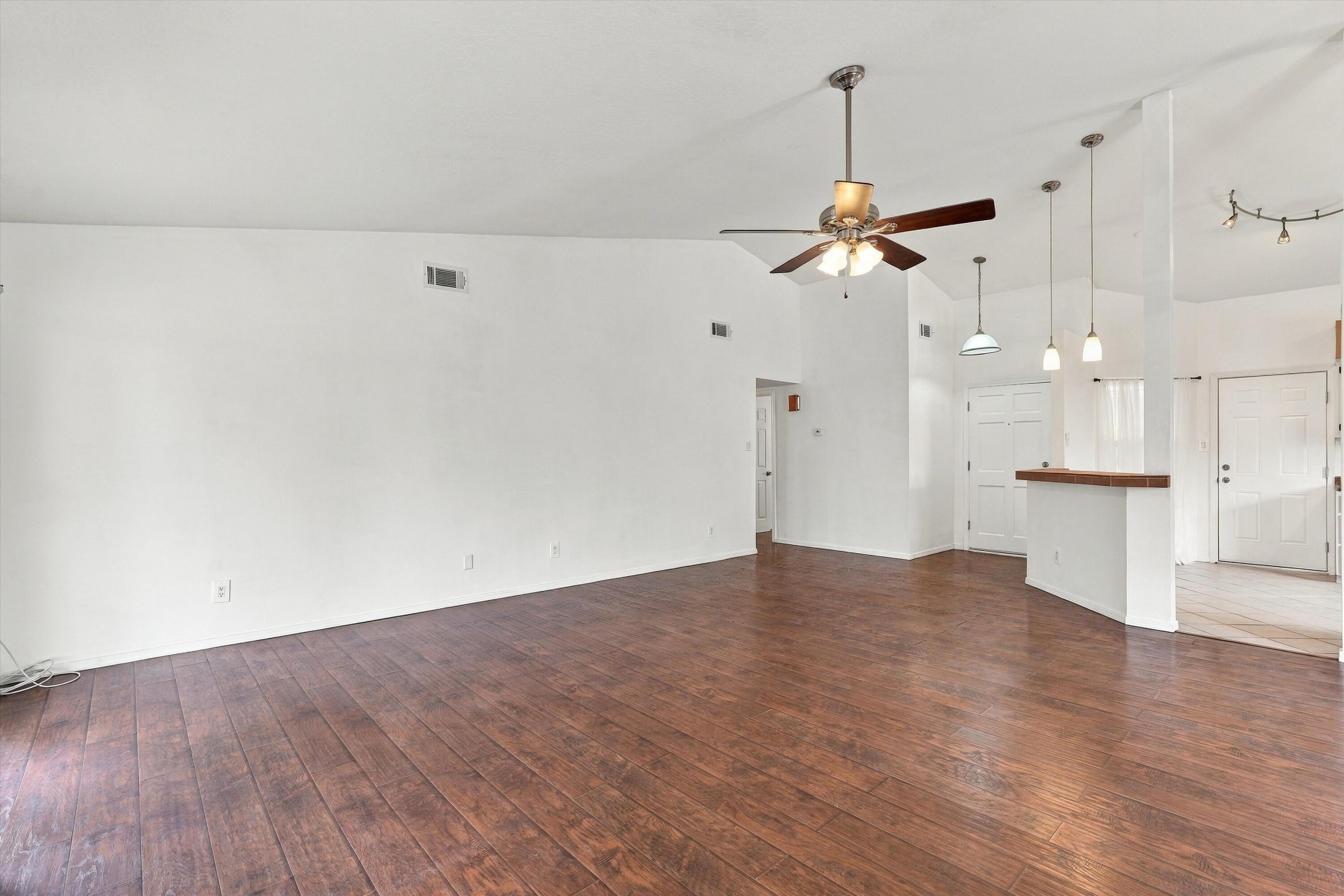 763 Chaps Road Southeast Rio Rancho, NM 87124 - Photo 12 of 35 Gallery Image 12