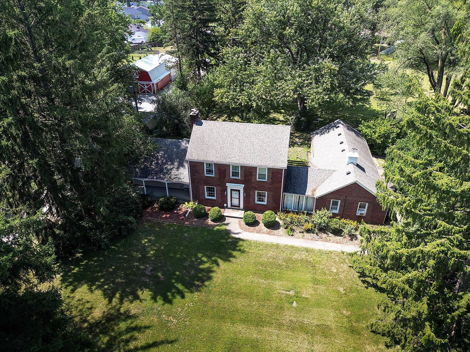 7110 Winchester Road Fort Wayne, IN 46819 - Photo 3 of 34