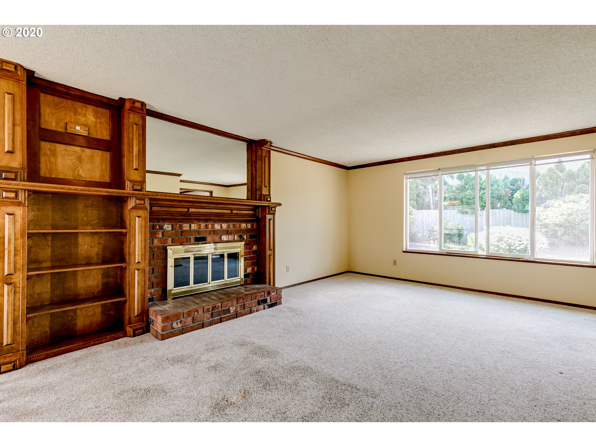 7119 C Street Springfield, OR 97478 - Photo 7 of 32