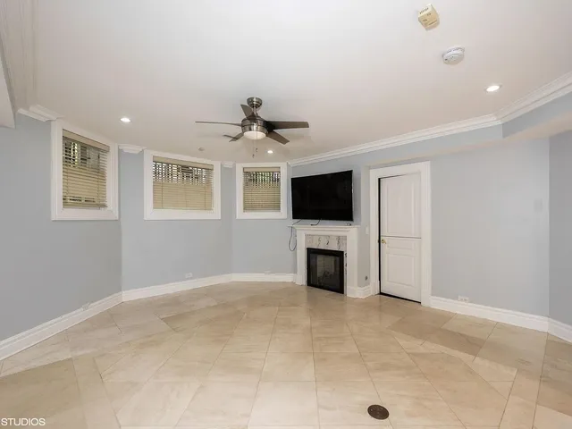 $6,500 | 1201 North Astor Street, Unit G, Chicago, IL 60610