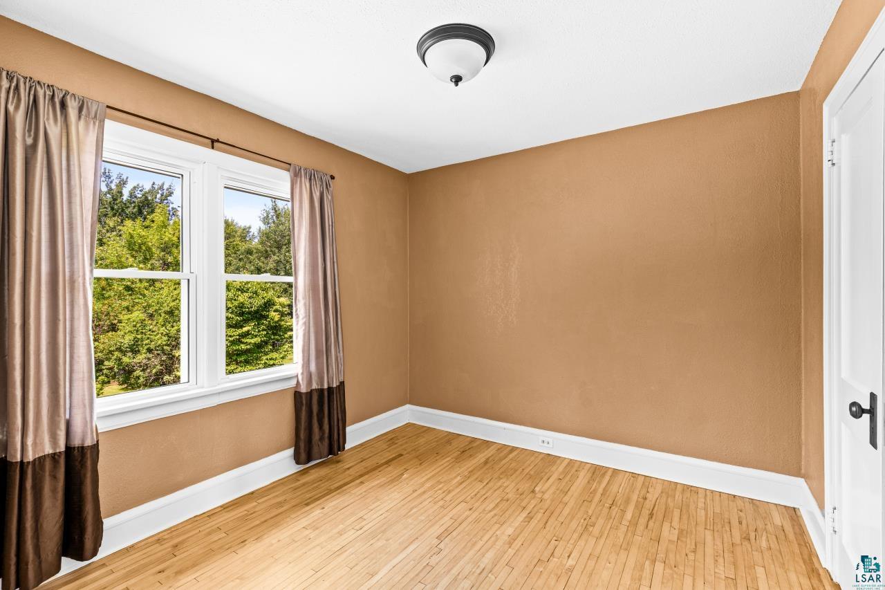 809 North Robin Avenue Duluth, MN 55811 - Photo 19 of 51