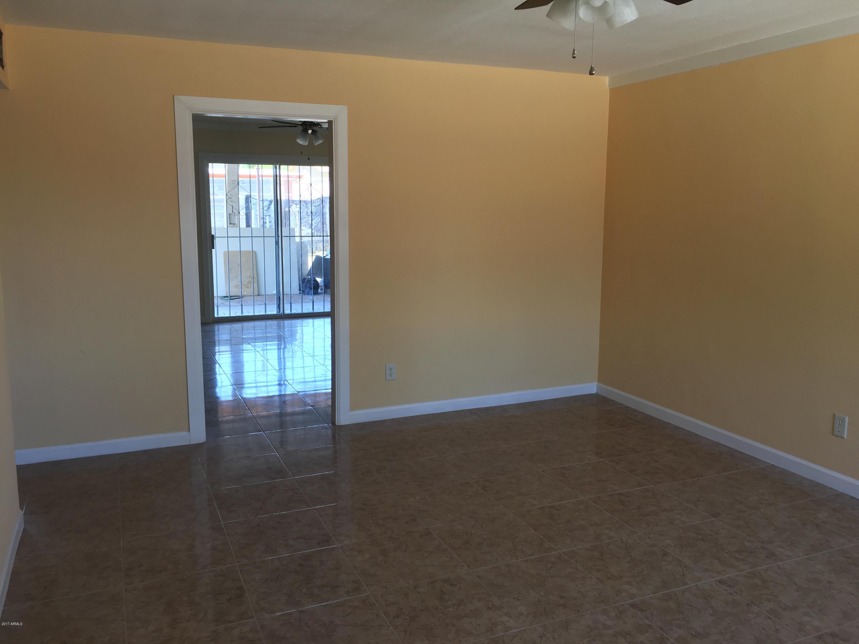 1541 West Vineyard Road Phoenix, AZ 85041 - Photo 23 of 30 IMG_5801